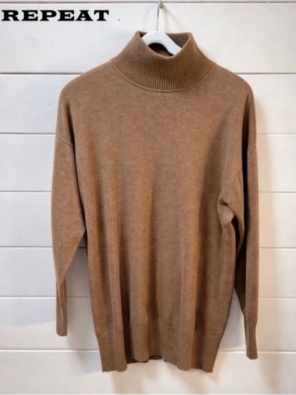 REPEAT Chandail col montant– Taille 38/S